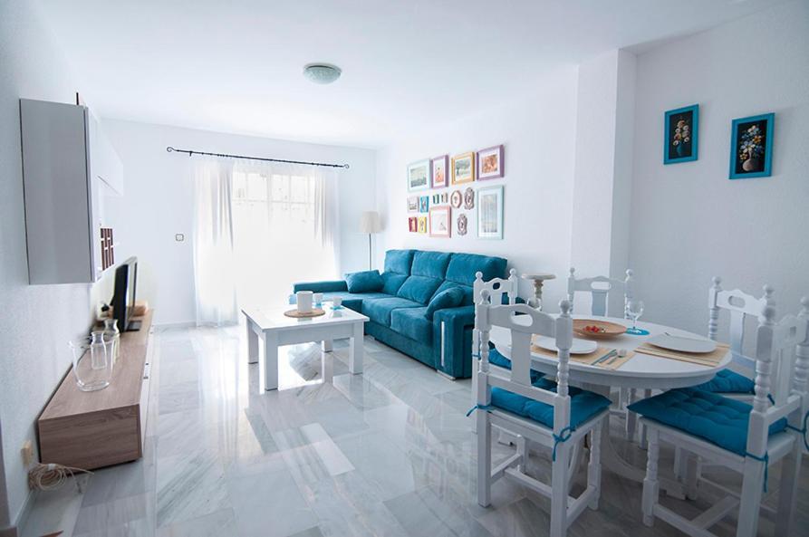 Luminoso y fresco apartamento en 2ª línea de playa Fuengirola Exterior foto