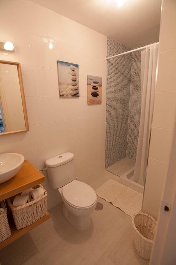 Luminoso y fresco apartamento en 2ª línea de playa Fuengirola Exterior foto